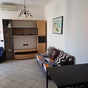 Pretty Little Apartamento